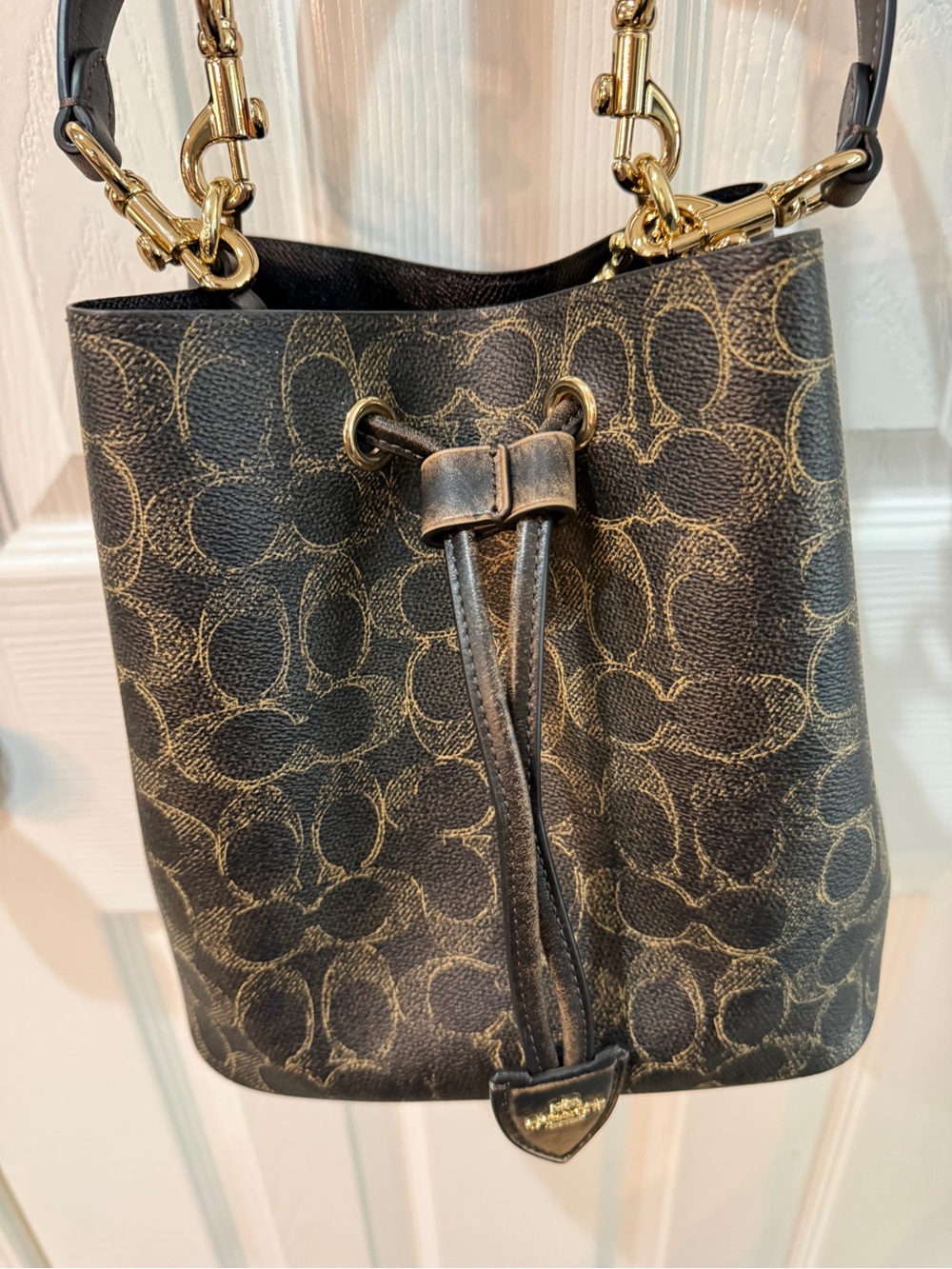 Coach Rowan Bucket Bag Signature Drawstring Bucket Crossbody NWOT - Picture 4 of 14
